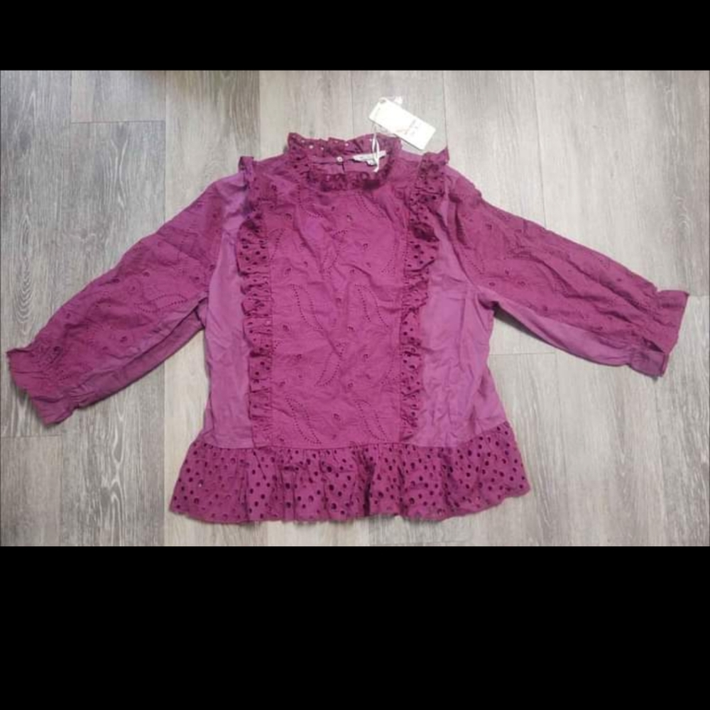 The Clothing Company top ~ Size large
